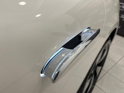 Mercedes-Benz EQS 350 Luxury (13)