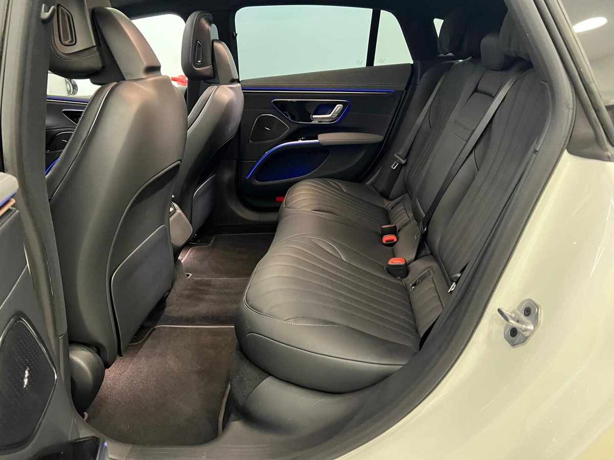 Mercedes-Benz EQS 350 Luxury (15)