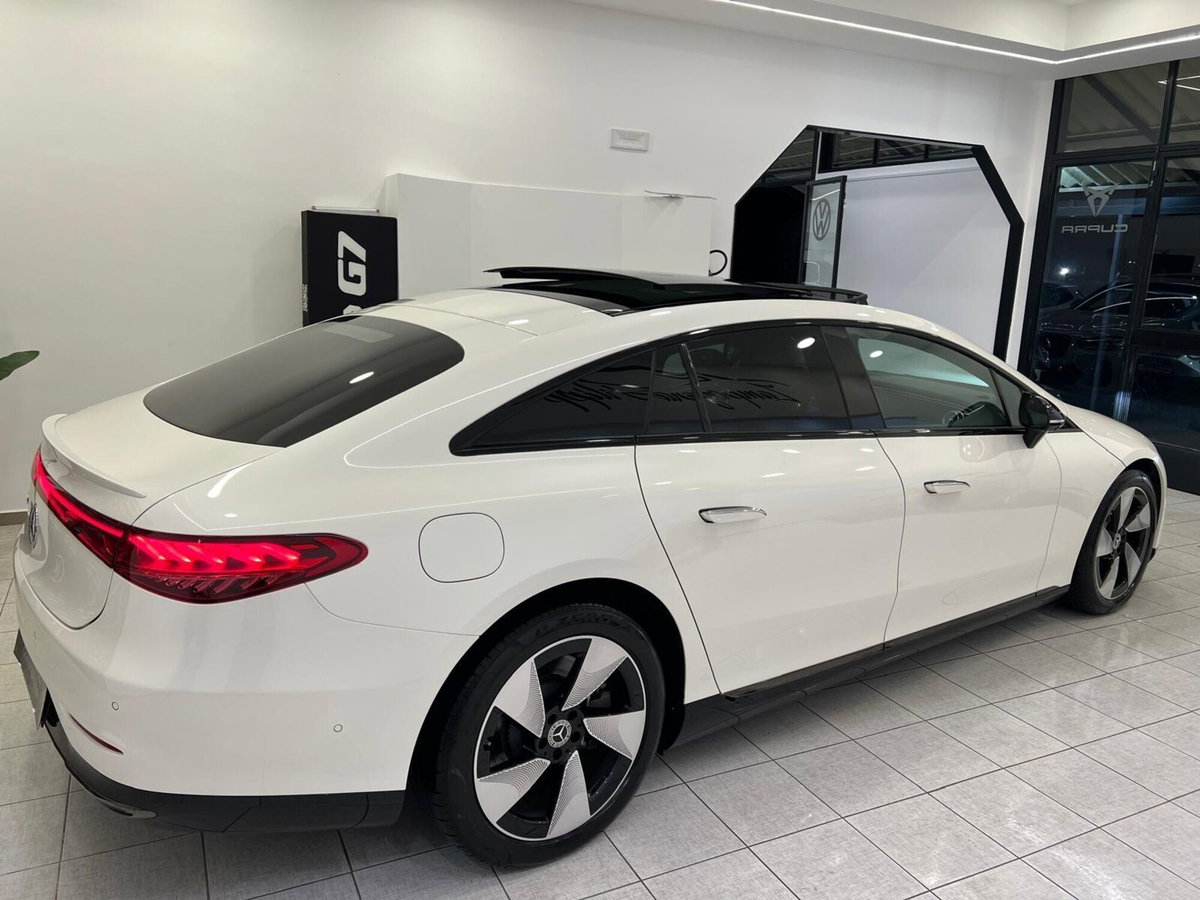 Mercedes-Benz EQS 350 Luxury (8)
