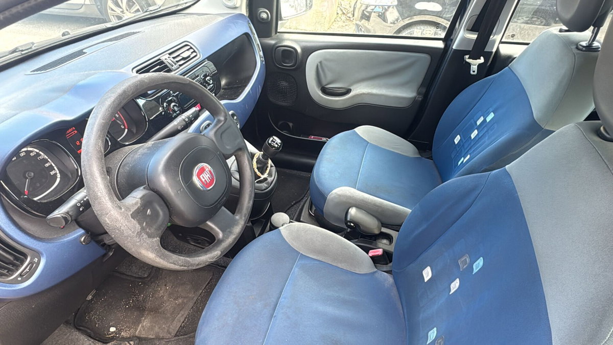 Fiat Panda 1.3 MJT S&S Lounge (8)