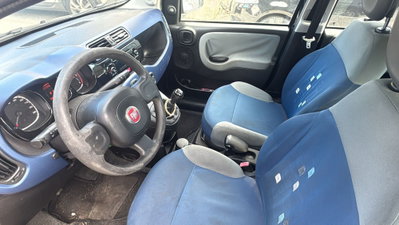 Fiat Panda 1.3 MJT S&S Lounge (9)