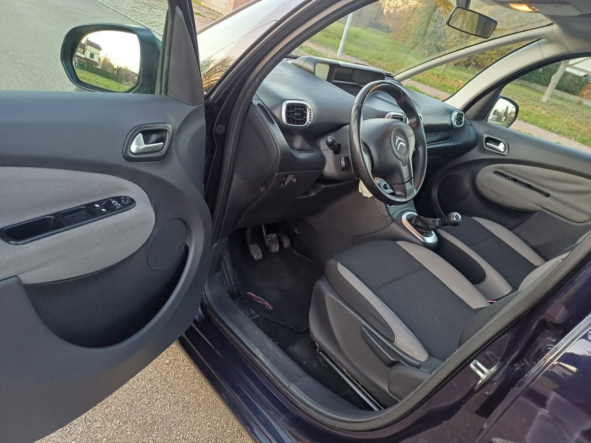 Citroen C3 Picasso 1.4 VTi 95 Seduction (12)