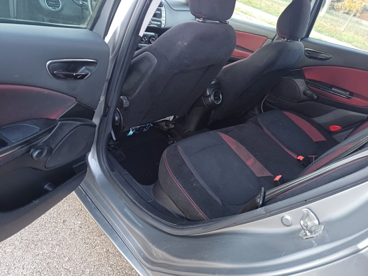Fiat Bravo 1.6 MJT 105 CV DPF Emotion (7)