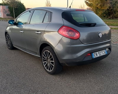 Fiat Bravo 1.6 MJT 105 CV DPF Emotion (8)