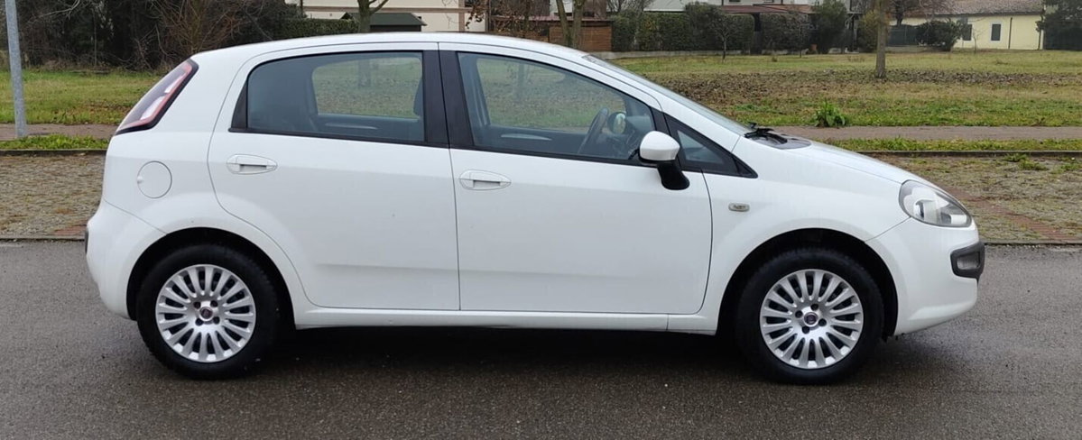 Fiat Grande Punto 1.4 GPL 5 porte Actual (12)