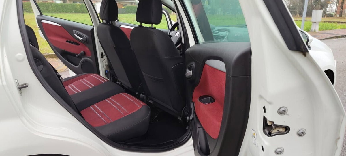 Fiat Grande Punto 1.4 GPL 5 porte Actual (15)