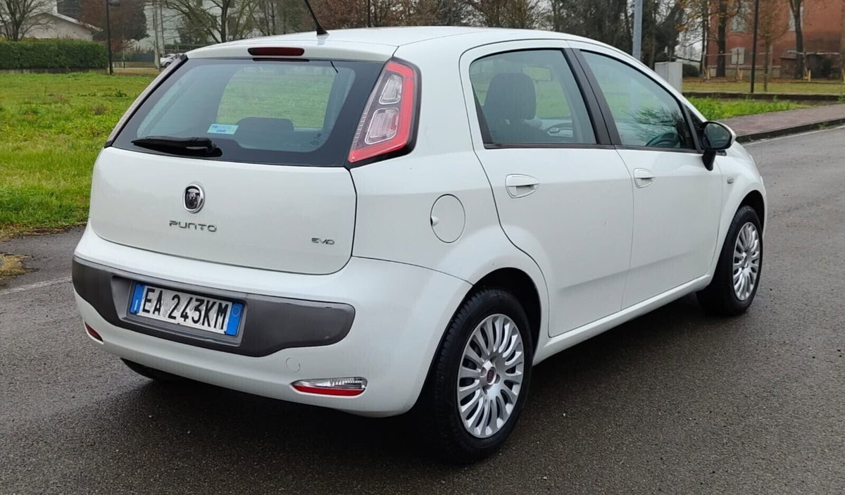 Fiat Grande Punto 1.4 GPL 5 porte Actual (7)