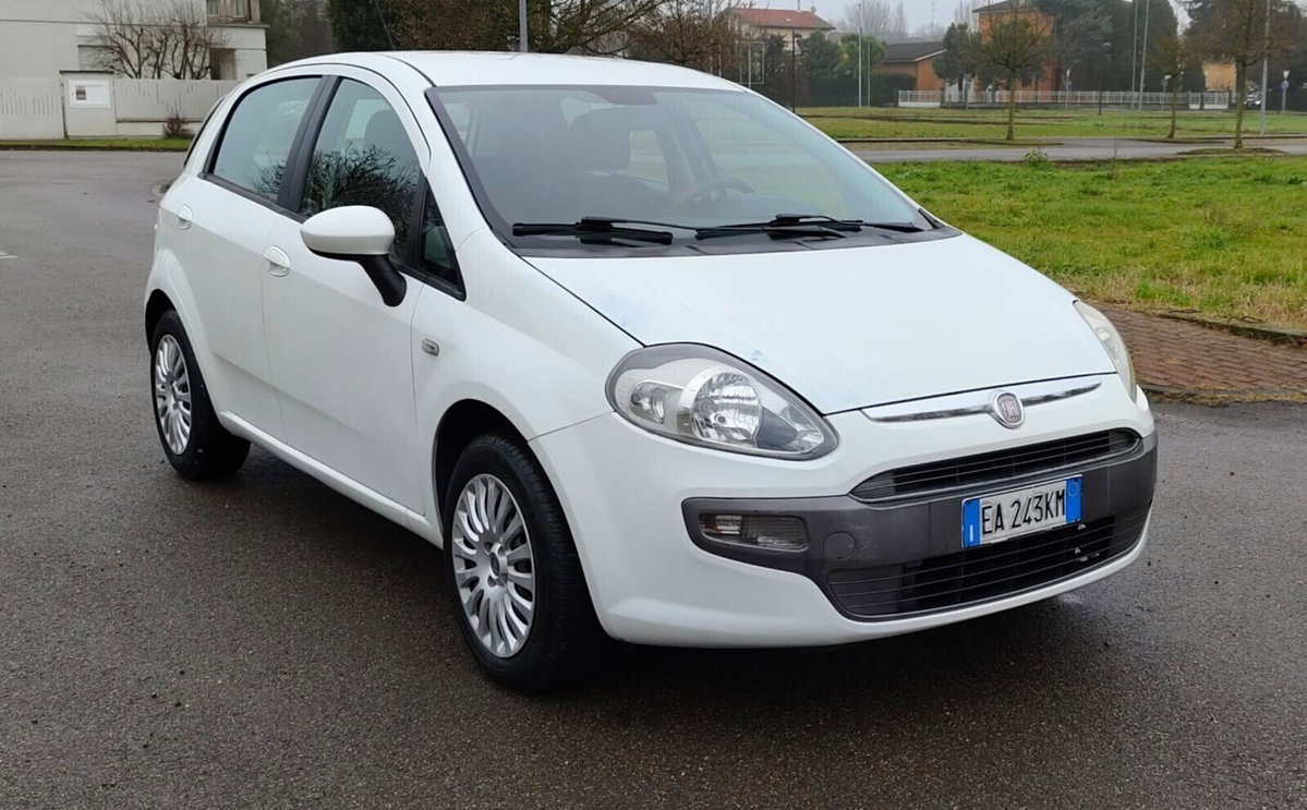 Fiat Grande Punto 1.4 GPL 5 porte Actual (9)