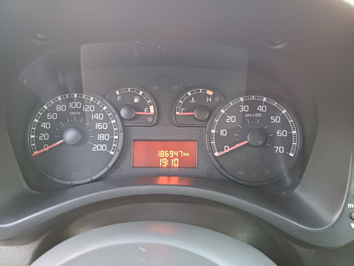 Fiat Panda 1.3 MJT 16V Dynamic (10)