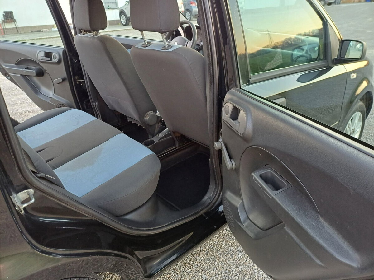 Fiat Panda 1.3 MJT 16V Dynamic (19)