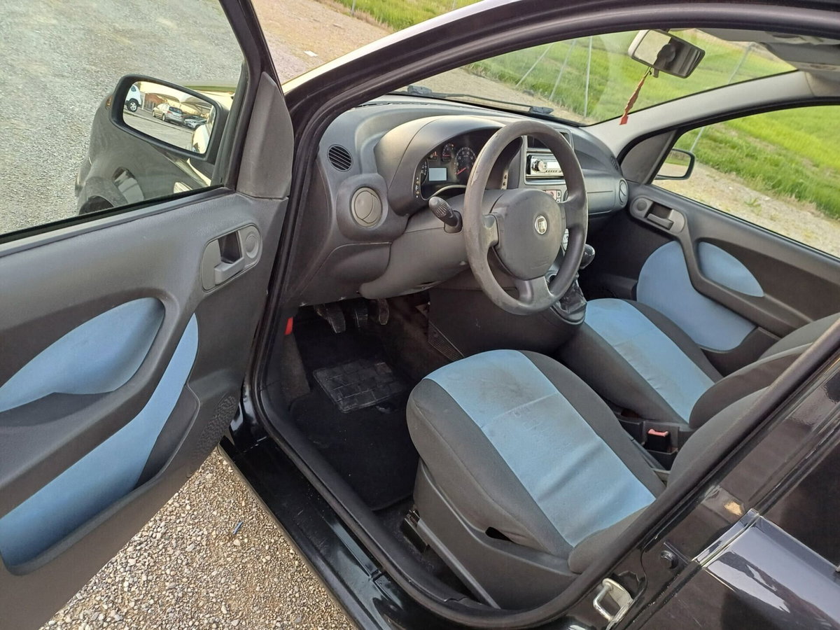 Fiat Panda 1.3 MJT 16V Dynamic (8)