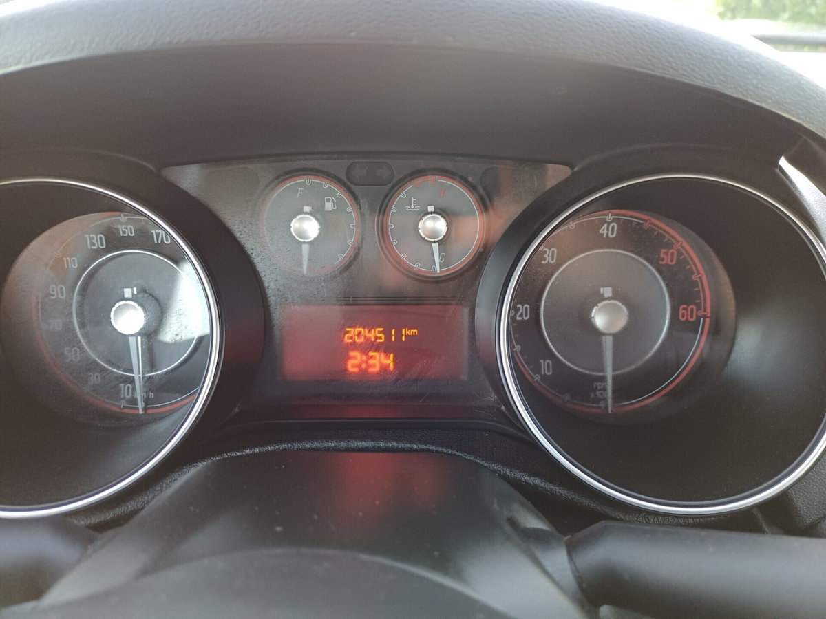 Fiat Punto 1.3 MJT II S&S 95 CV 5 porte Lounge (10)