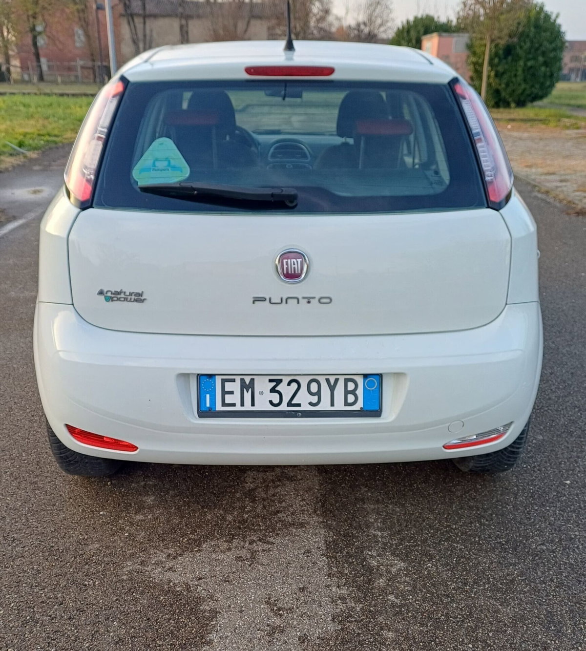 Fiat Punto 1.4 8V 5 porte Natural Power Pop (14)