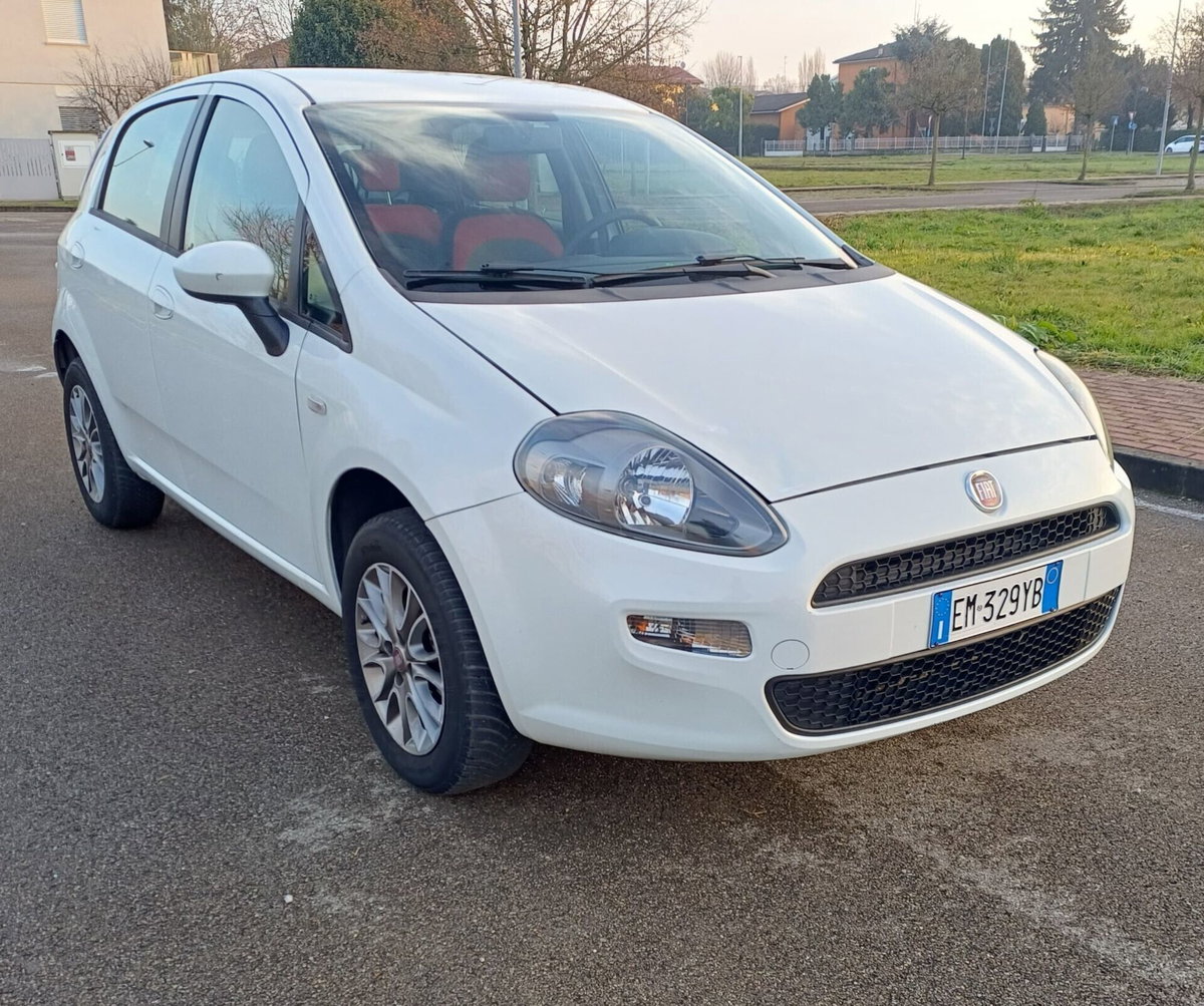 Fiat Punto 1.4 8V 5 porte Natural Power Pop (19)