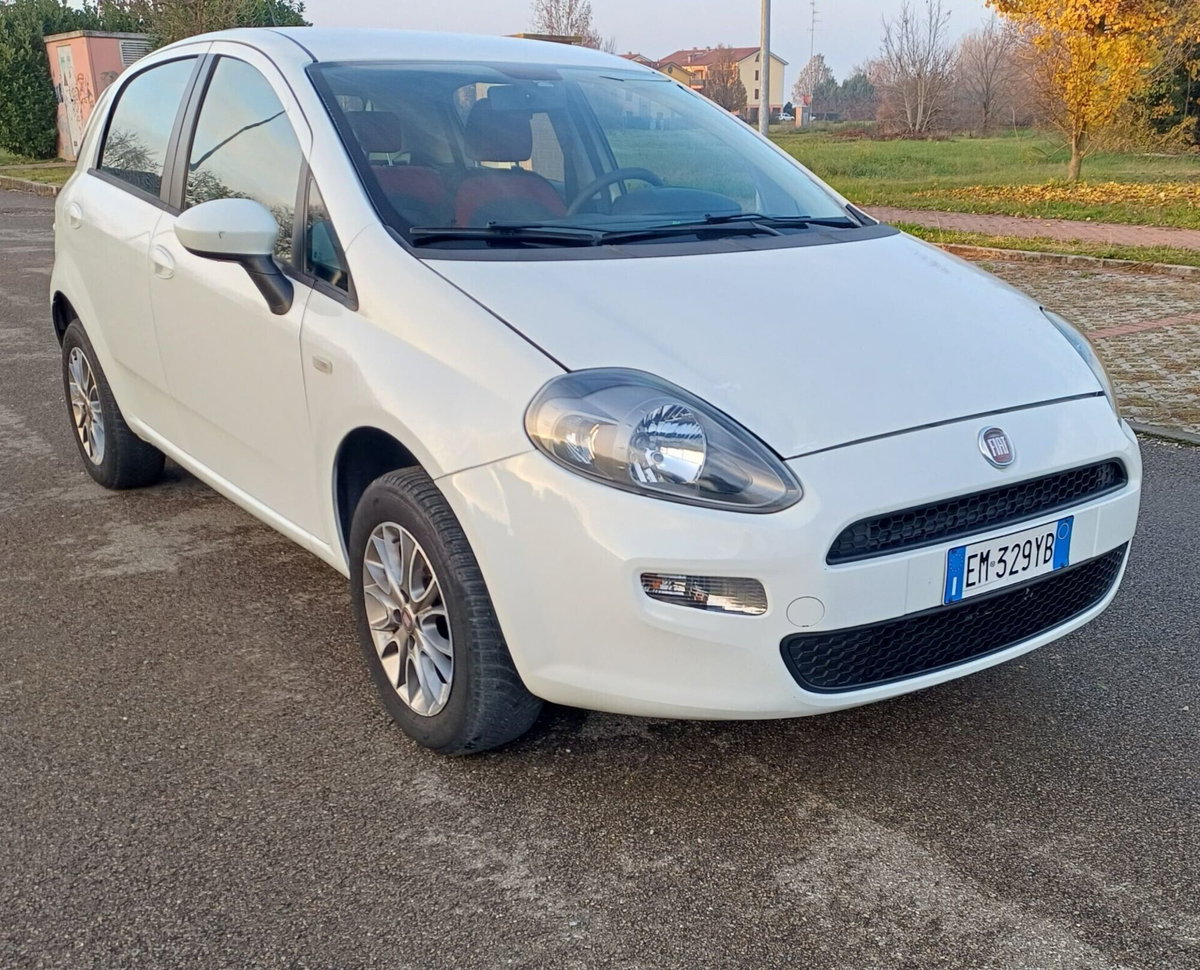 Fiat Punto 1.4 8V 5 porte Natural Power Pop (2)