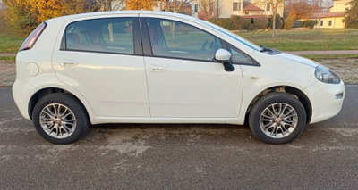 Fiat Punto 1.4 8V 5 porte Natural Power Pop (7)