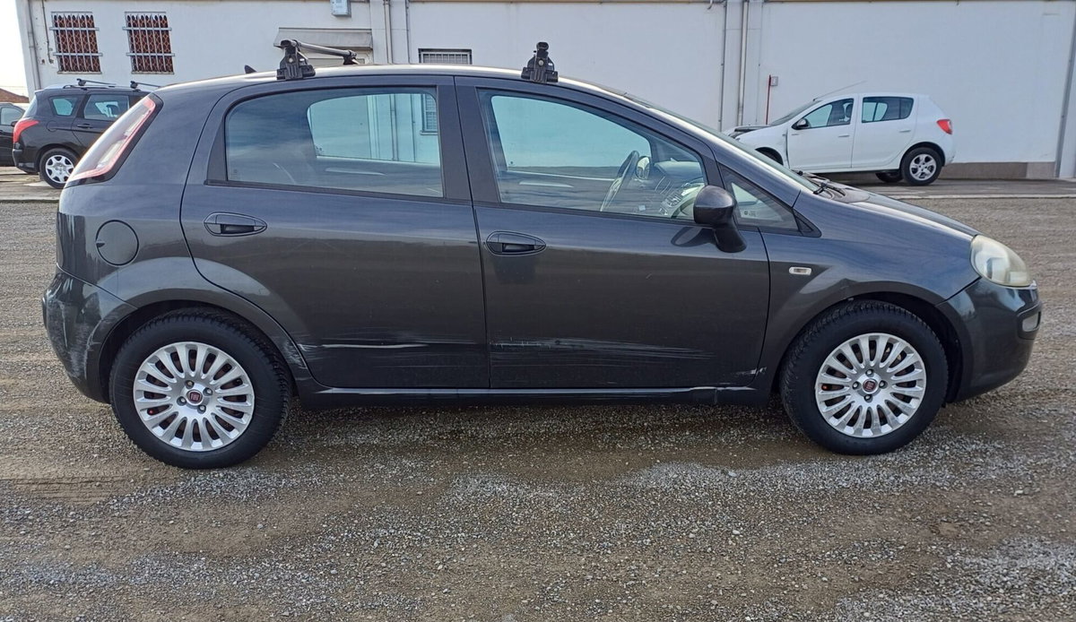 Fiat Punto Evo 1.2 5 porte S&S Dynamic (10)