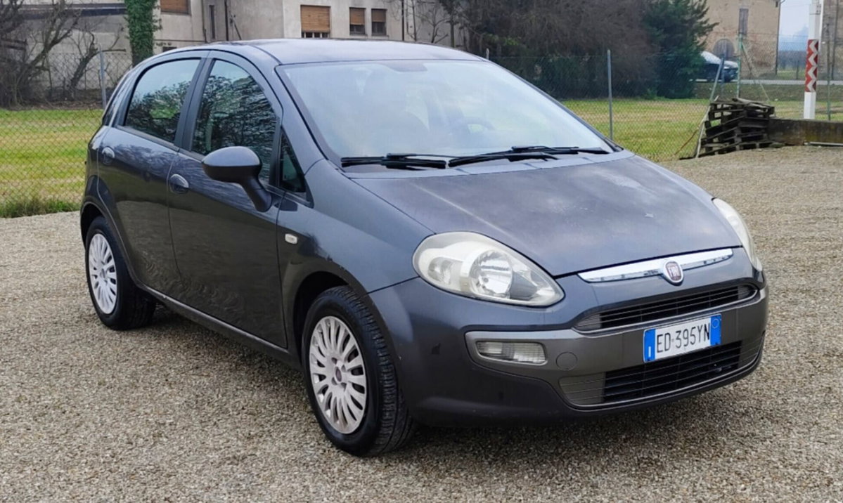 Fiat Punto Evo 1.3 Mjt 90 CV 5 porte Dualogic Emotion (3)