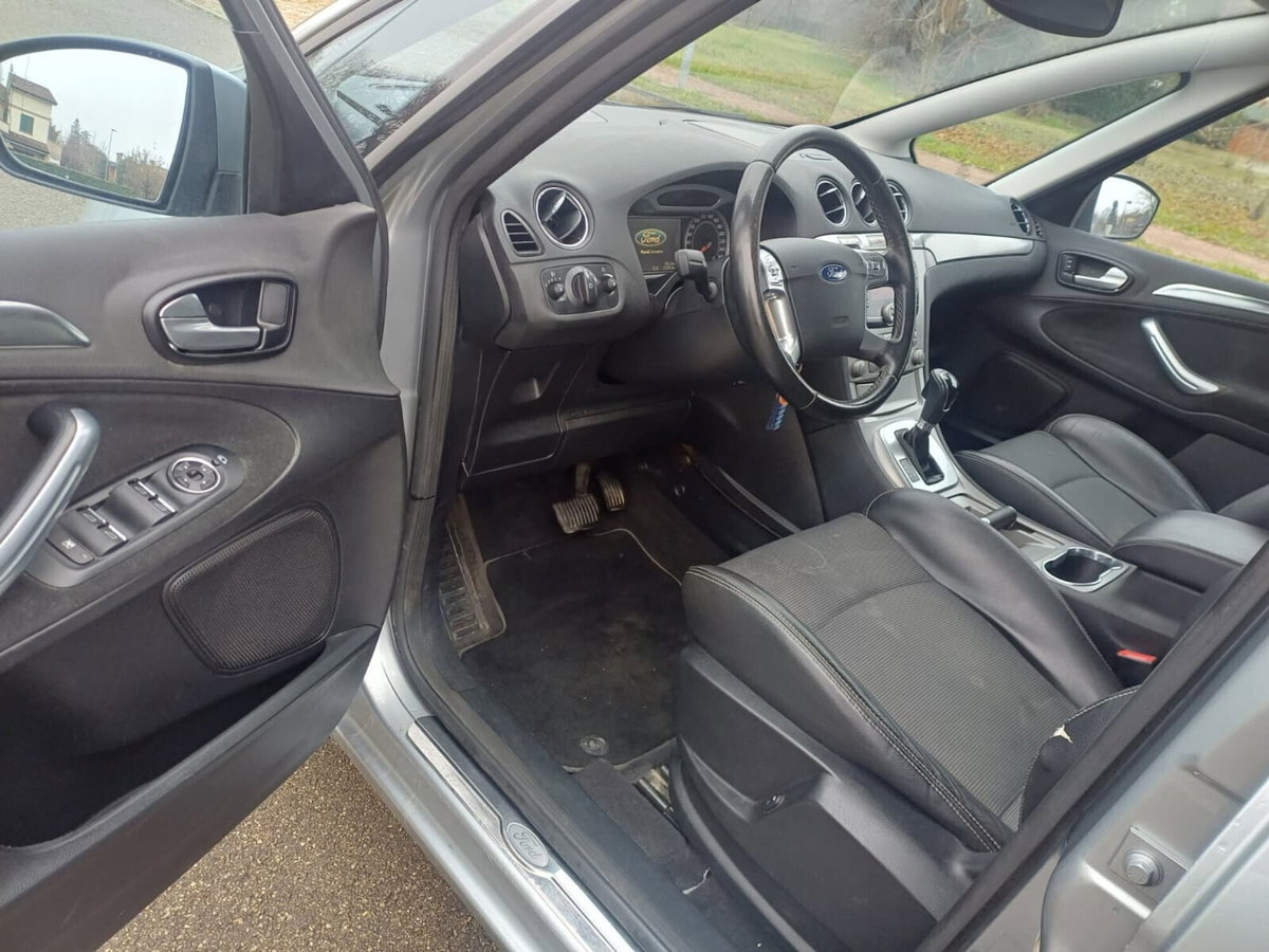 Ford S-Max 2.0 TDCi 130CV 6tr. Titanium DPF (10)