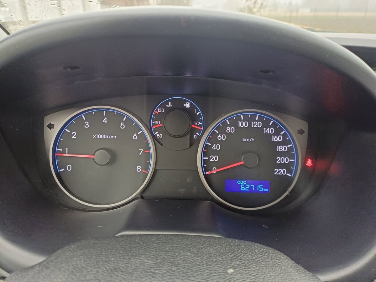Hyundai i20 1.2 5p. Sound Edition (16)