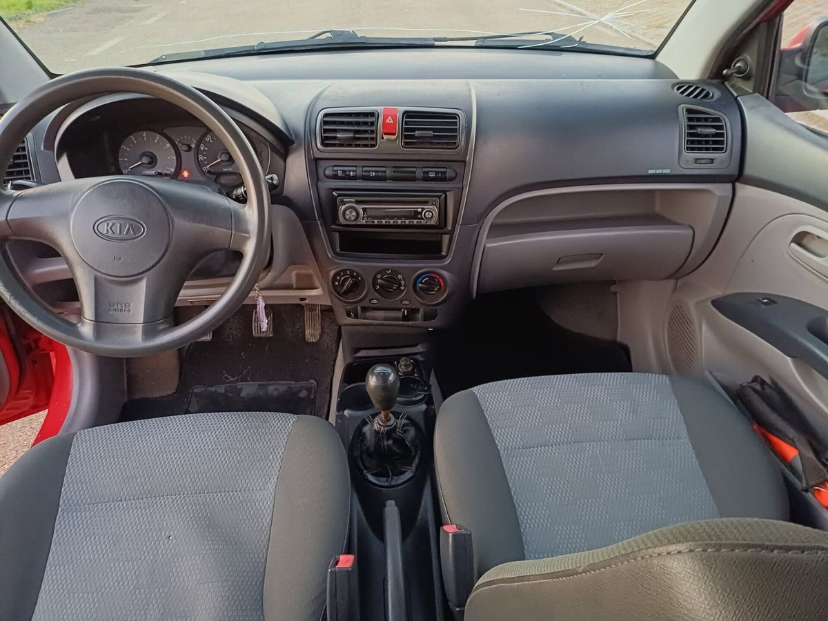 Kia Picanto 1.0 12V Spirit (16)
