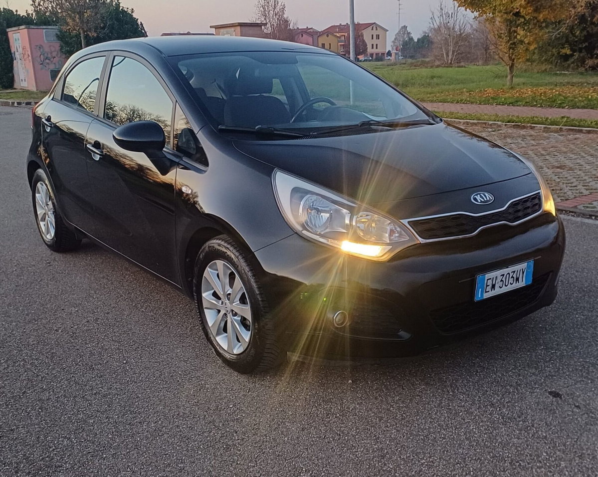 Kia Rio 1.2 CVVT 5p. ECO GPL Active (11)