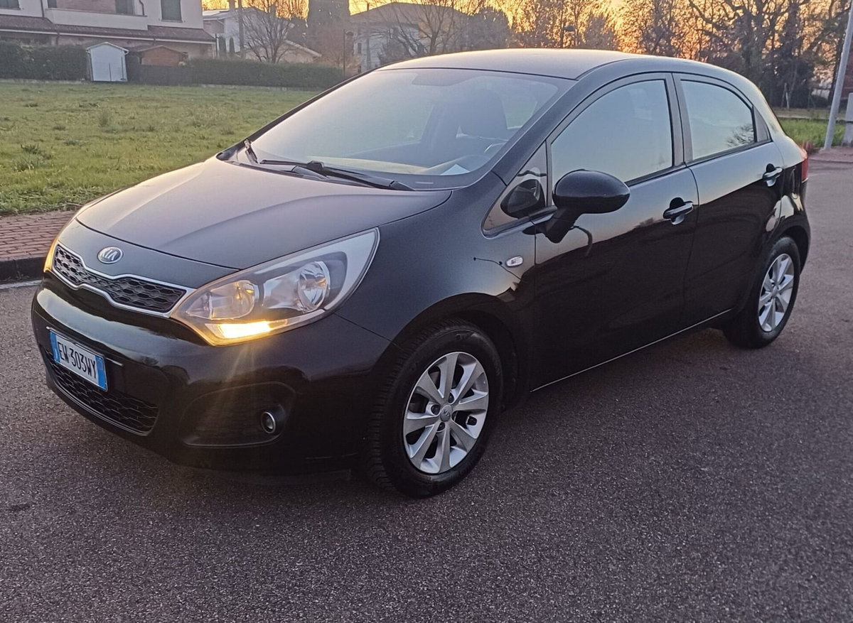 Kia Rio 1.2 CVVT 5p. ECO GPL Active (12)