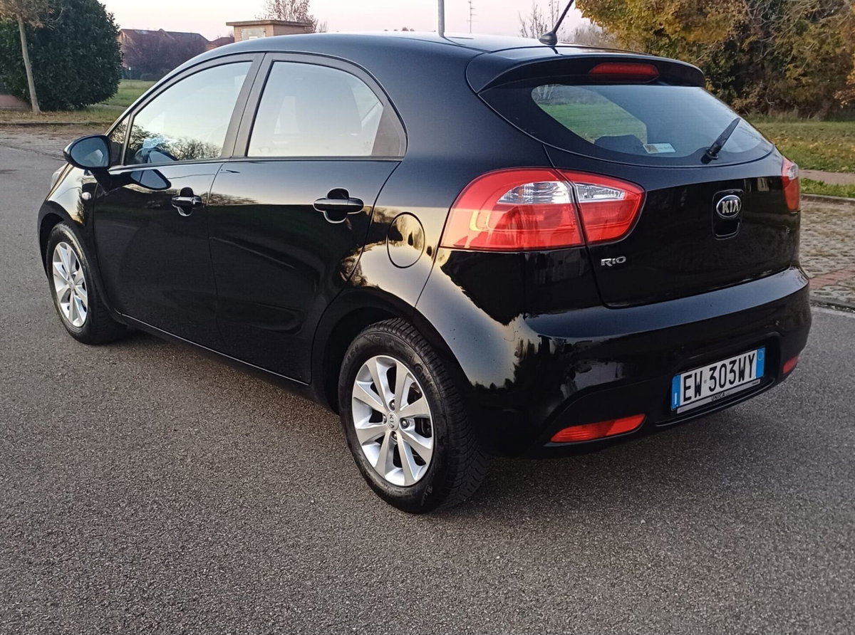 Kia Rio 1.2 CVVT 5p. ECO GPL Active (5)