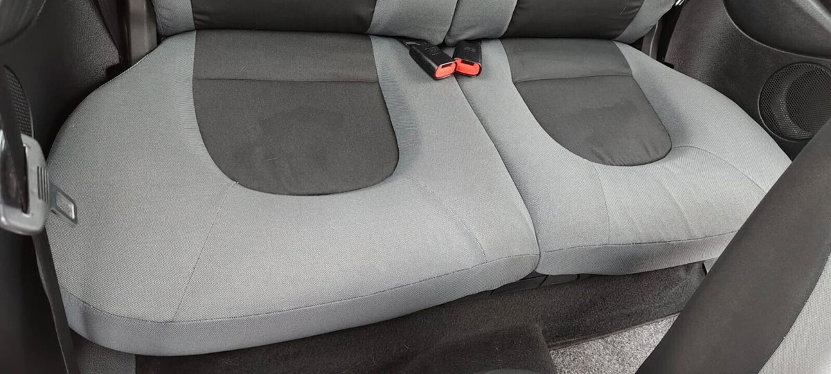 Lancia Ypsilon 1.4 Argento Ecochic GPL (16)