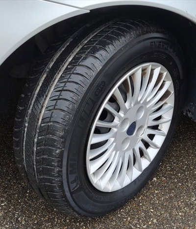 Lancia Ypsilon 1.4 Argento Ecochic GPL (17)