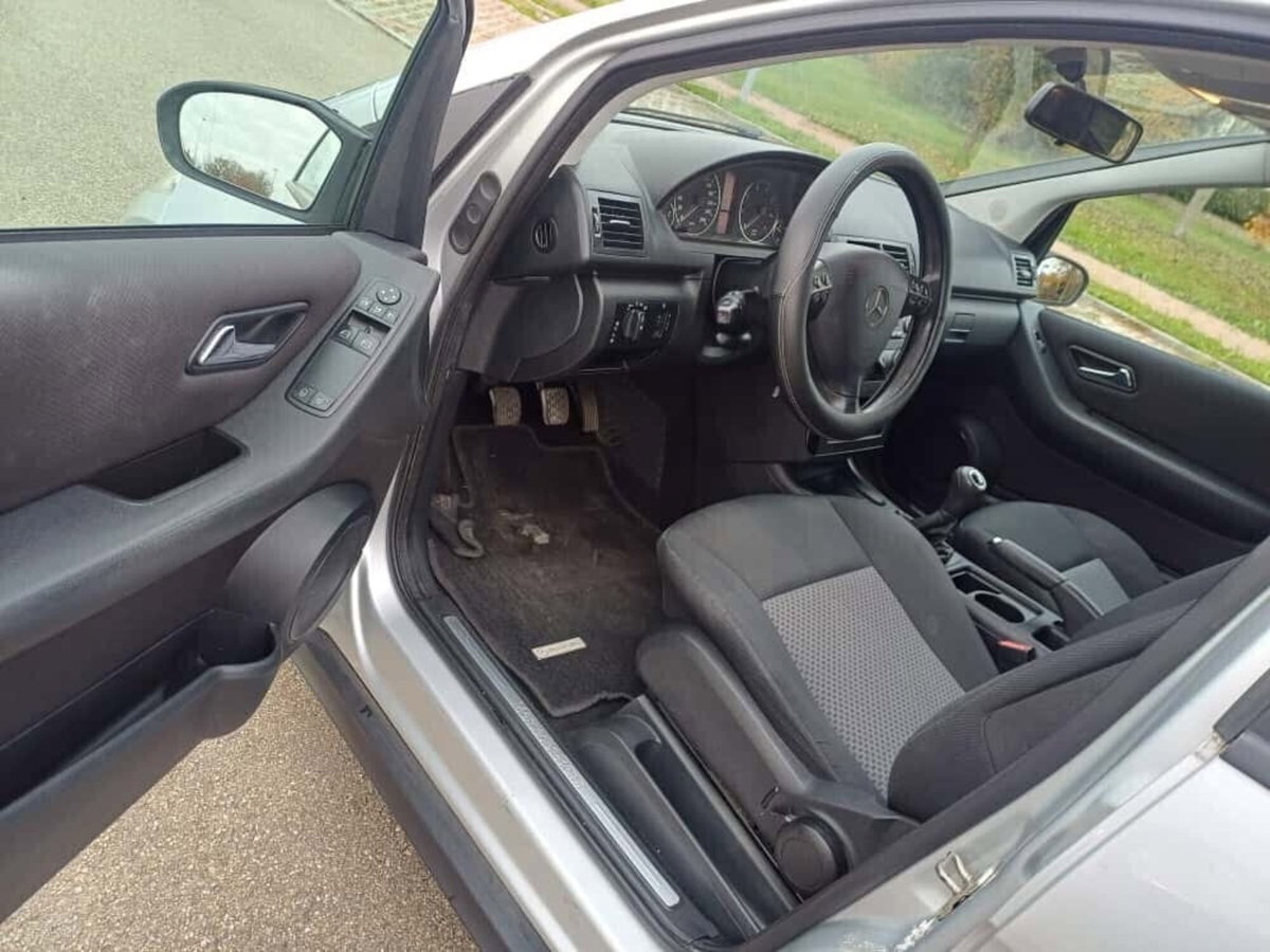 Mercedes-Benz Classe A 150 Avantgarde (18)