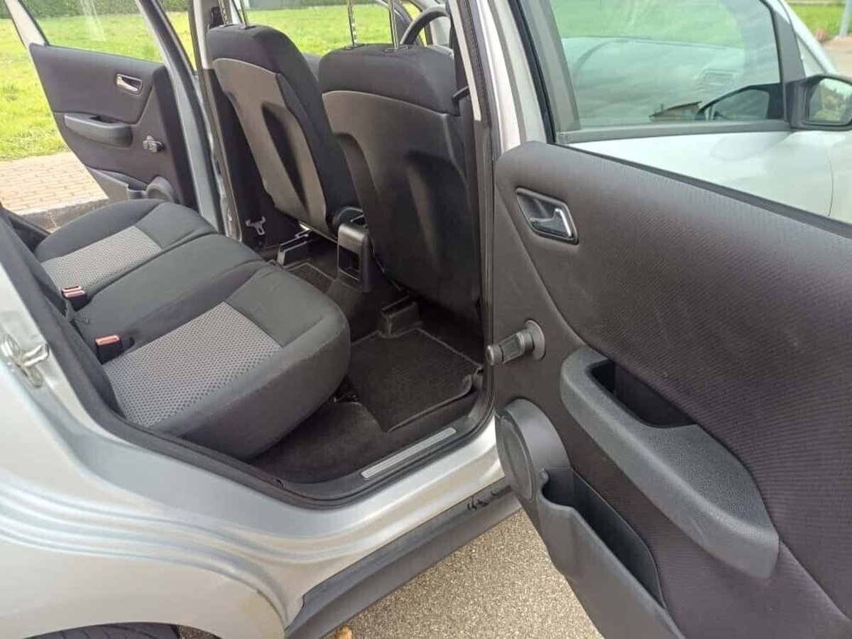 Mercedes-Benz Classe A 150 Avantgarde (5)