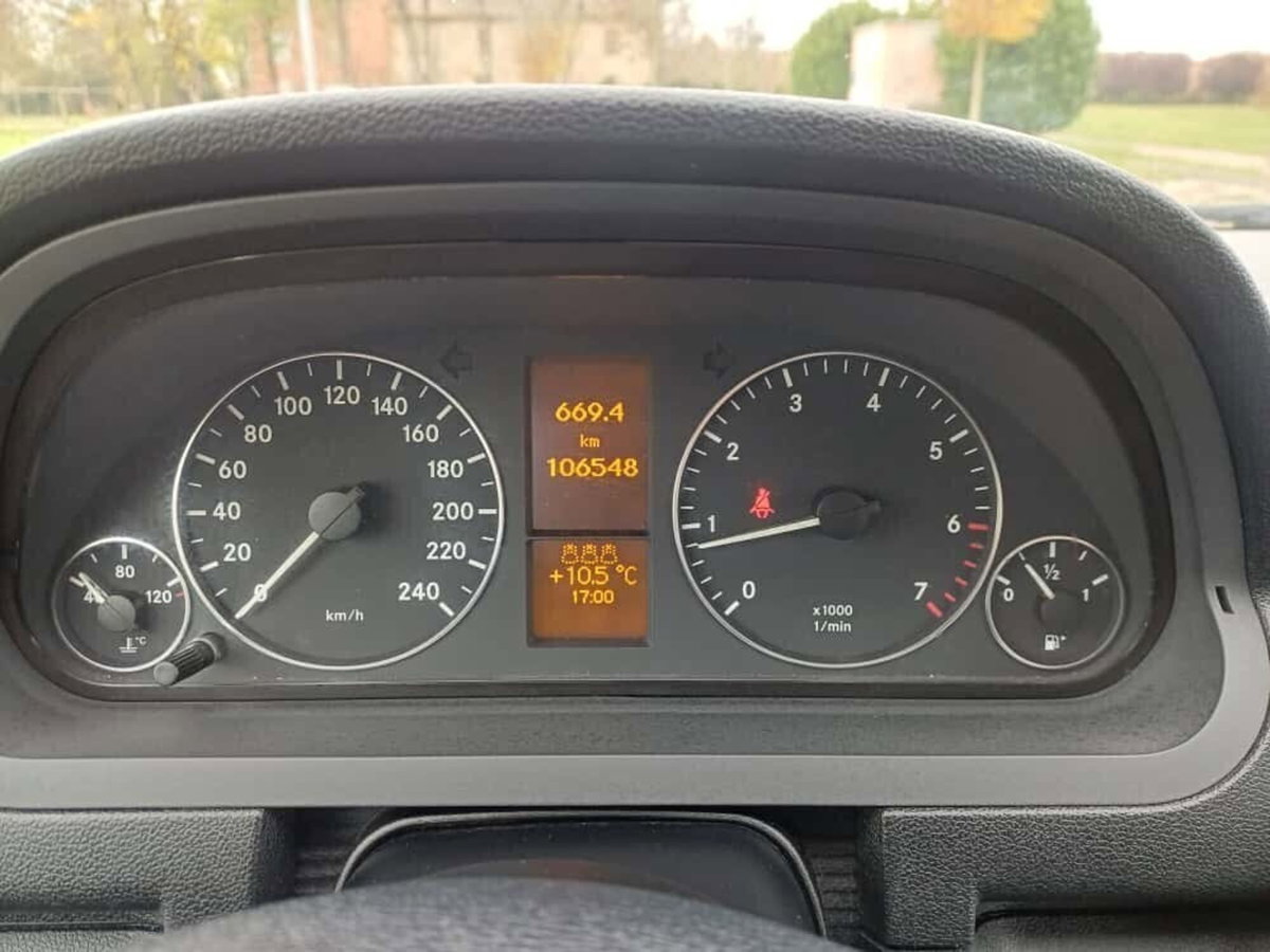 Mercedes-Benz Classe A 150 Avantgarde (6)