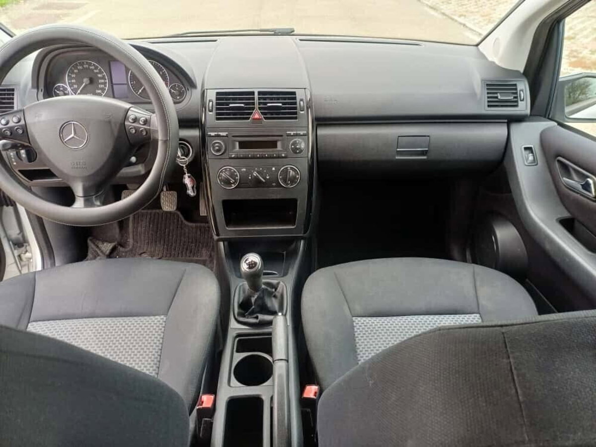 Mercedes-Benz Classe A 150 Avantgarde (8)