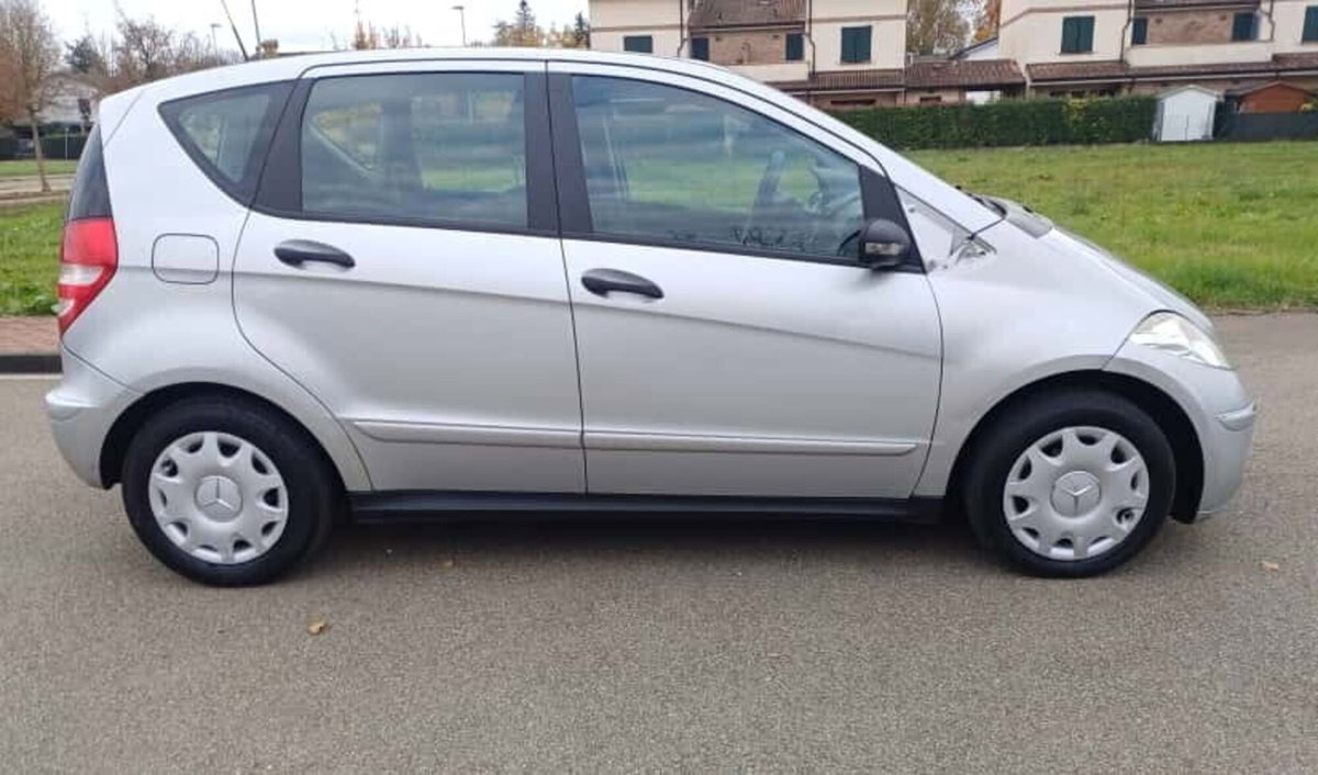Mercedes-Benz Classe A 150 Avantgarde (9)