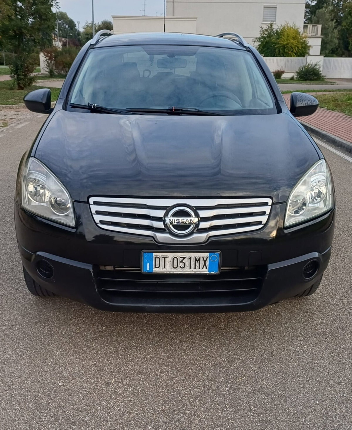 Nissan Qashqai 2.0 dCi DPF Tekna (12)