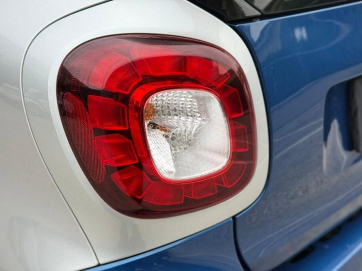 smart Fortwo 70 1.0 twinamic Urban (10)