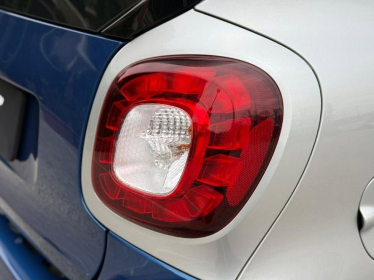 smart Fortwo 70 1.0 twinamic Urban (11)