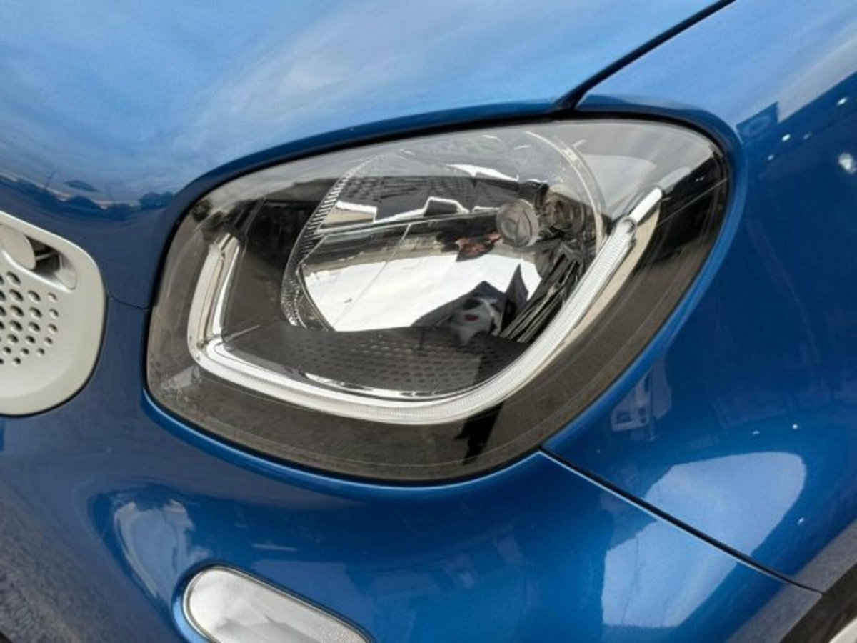 smart Fortwo 70 1.0 twinamic Urban (3)