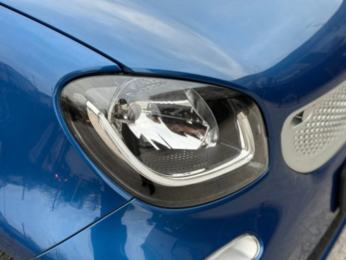 smart Fortwo 70 1.0 twinamic Urban (4)