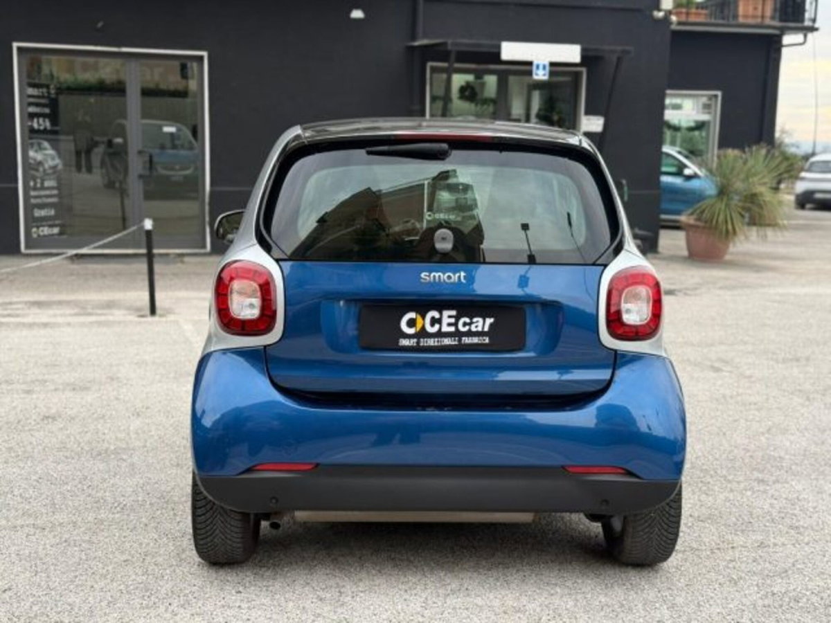 smart Fortwo 70 1.0 twinamic Urban (9)