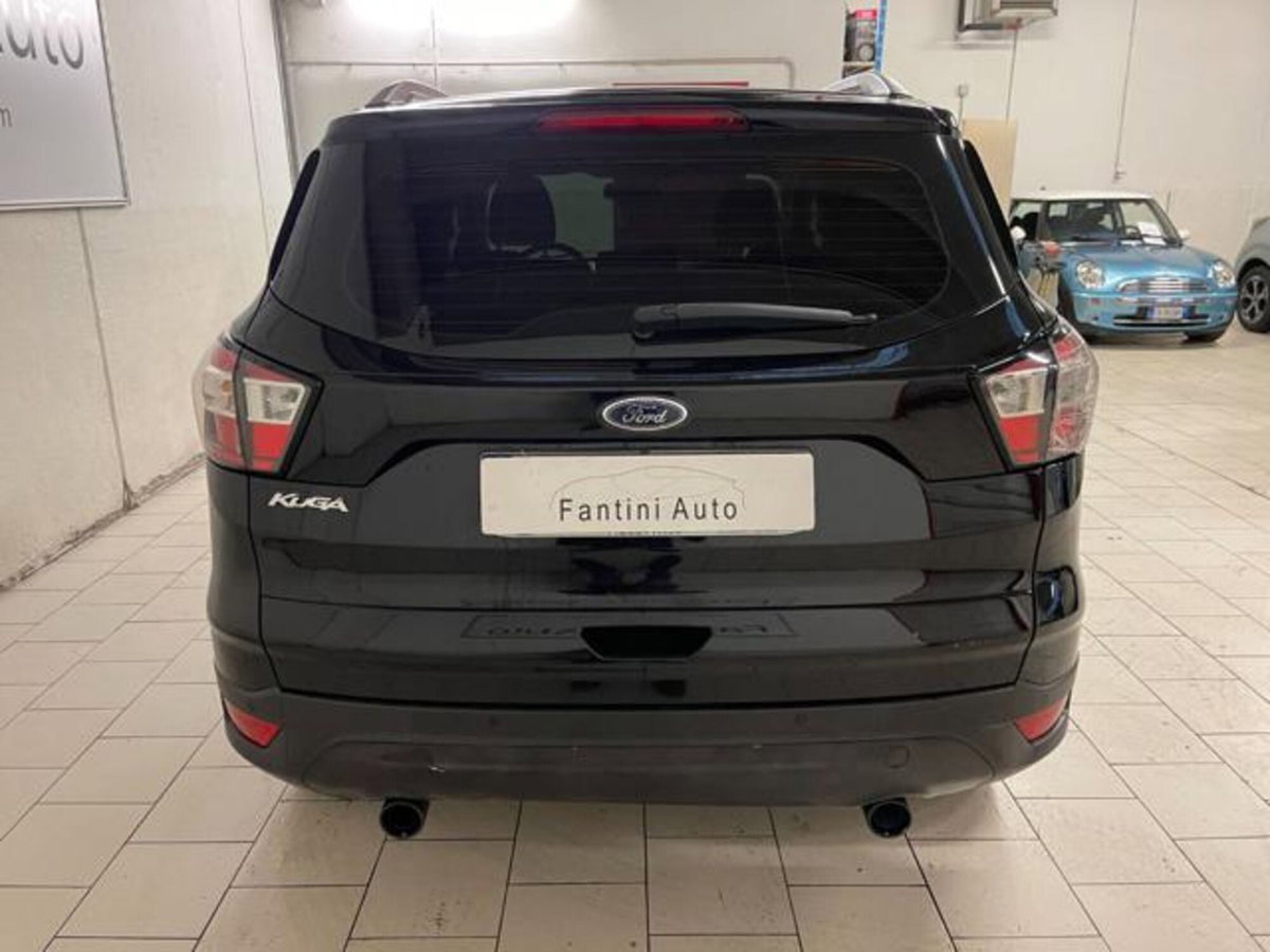 Ford Kuga 1.5 EcoBoost 120 CV 2WD (4)