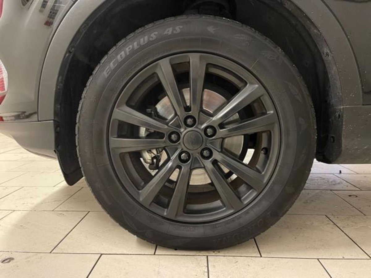 Ford Kuga 1.5 EcoBoost 120 CV 2WD (8)
