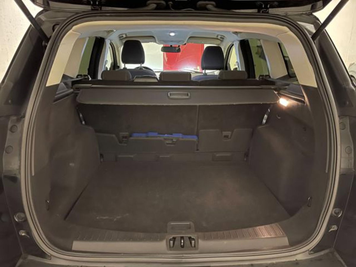 Ford Kuga 1.5 EcoBoost 120 CV 2WD (11)