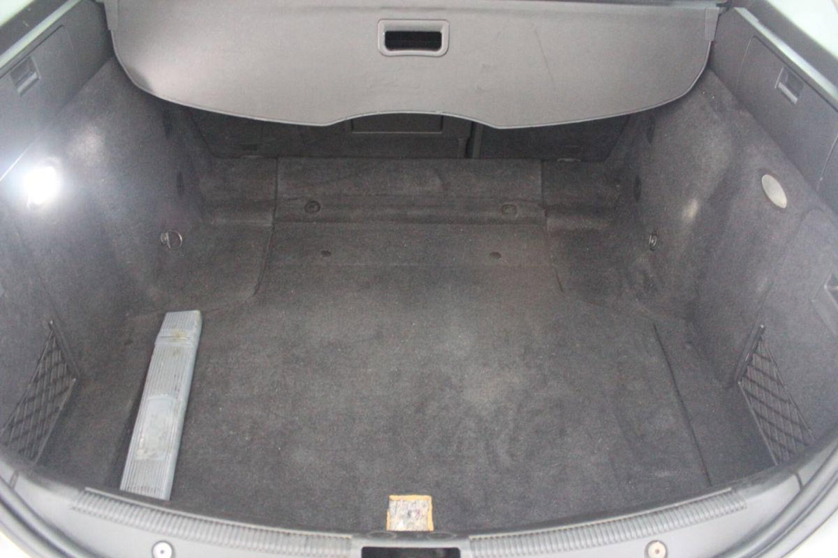 Alfa Romeo 159 SportWagon 1.9 JTDm 16V Sportwagon Progression (18)