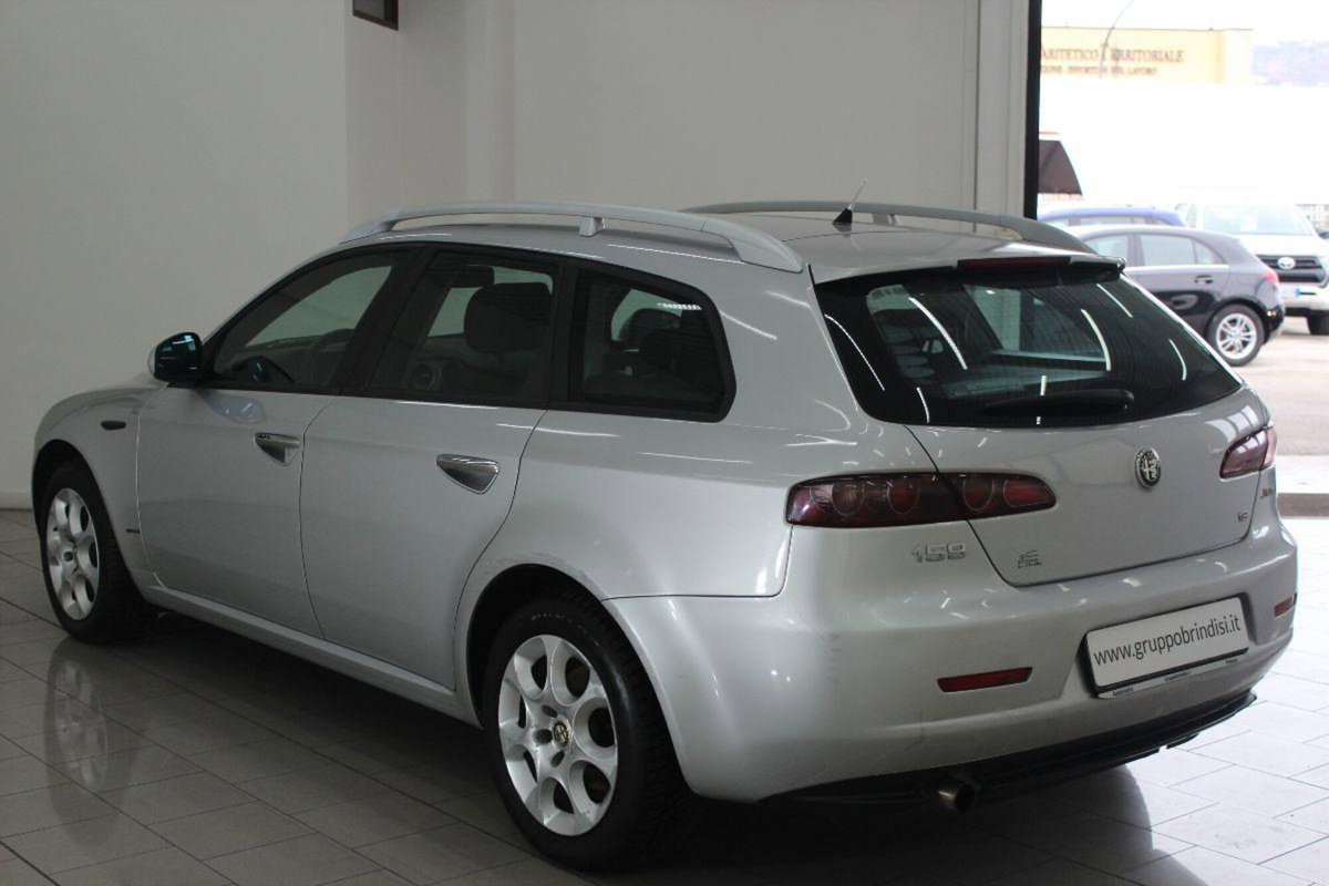 Alfa Romeo 159 SportWagon 1.9 JTDm 16V Sportwagon Progression (6)