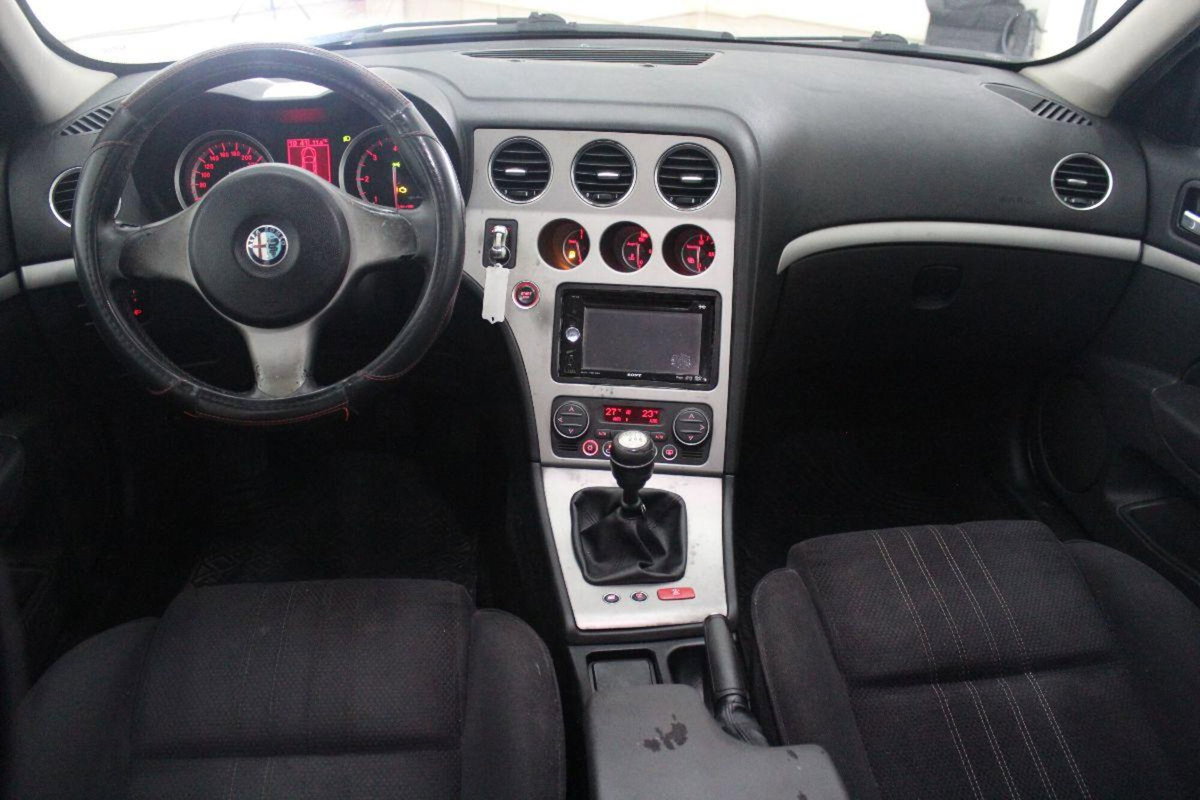 Alfa Romeo 159 SportWagon 1.9 JTDm 16V Sportwagon Progression (7)