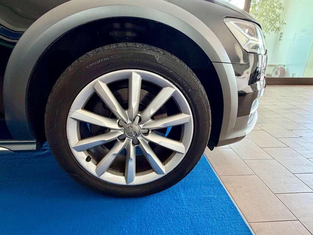 Audi A6 Allroad 3.0 TDI 218 CV S tronic Business Plus (15)