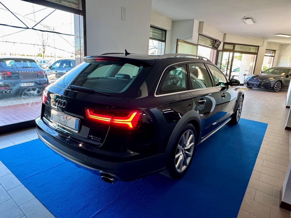 Audi A6 Allroad 3.0 TDI 218 CV S tronic Business Plus (3)