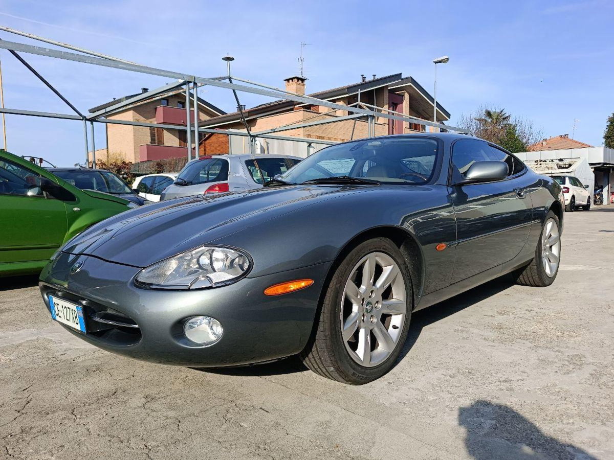 Jaguar XK8 4.2 Coupé